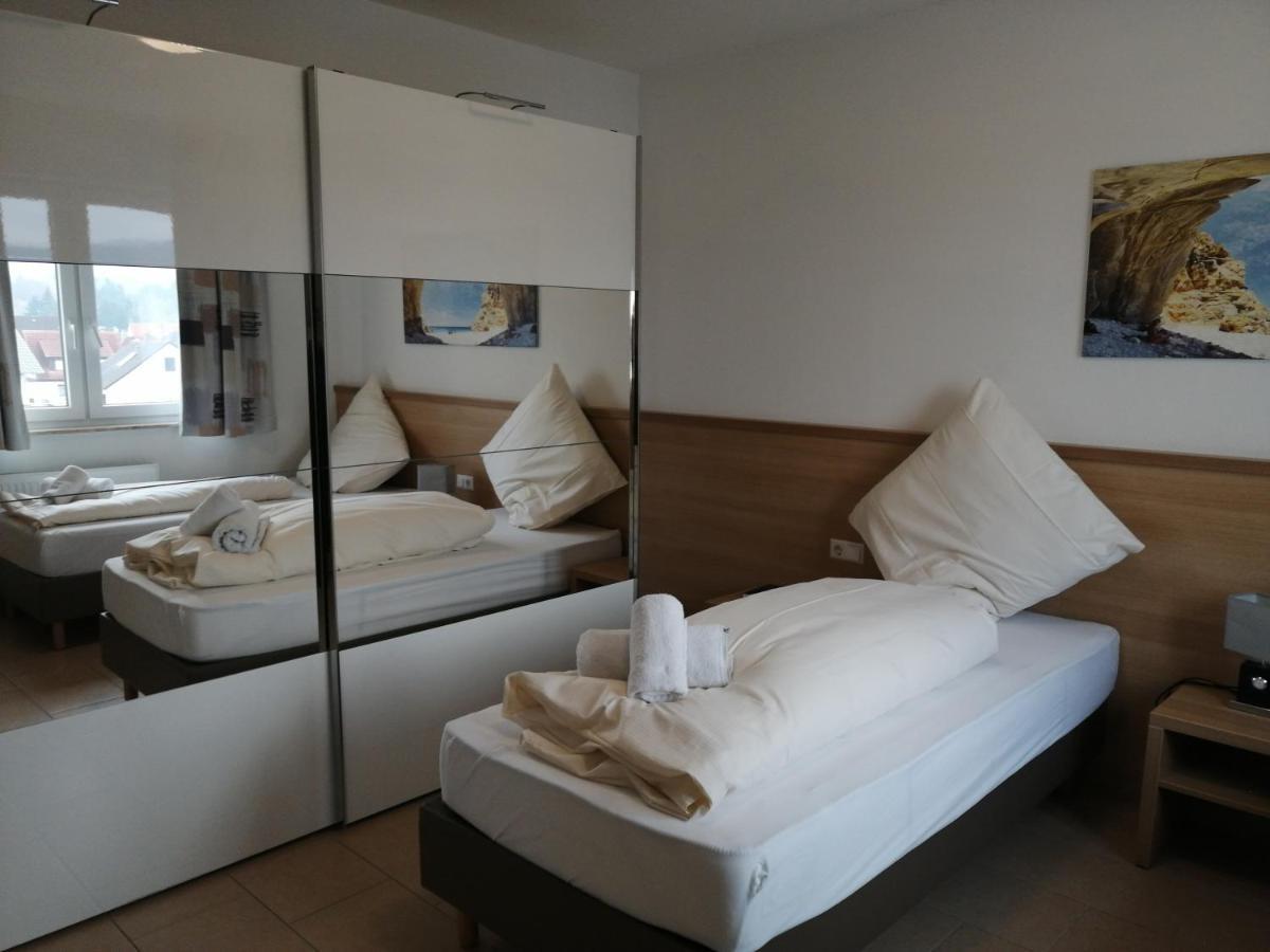 Hotel-Restaurant Zum Baeumle Suessen ภายนอก รูปภาพ