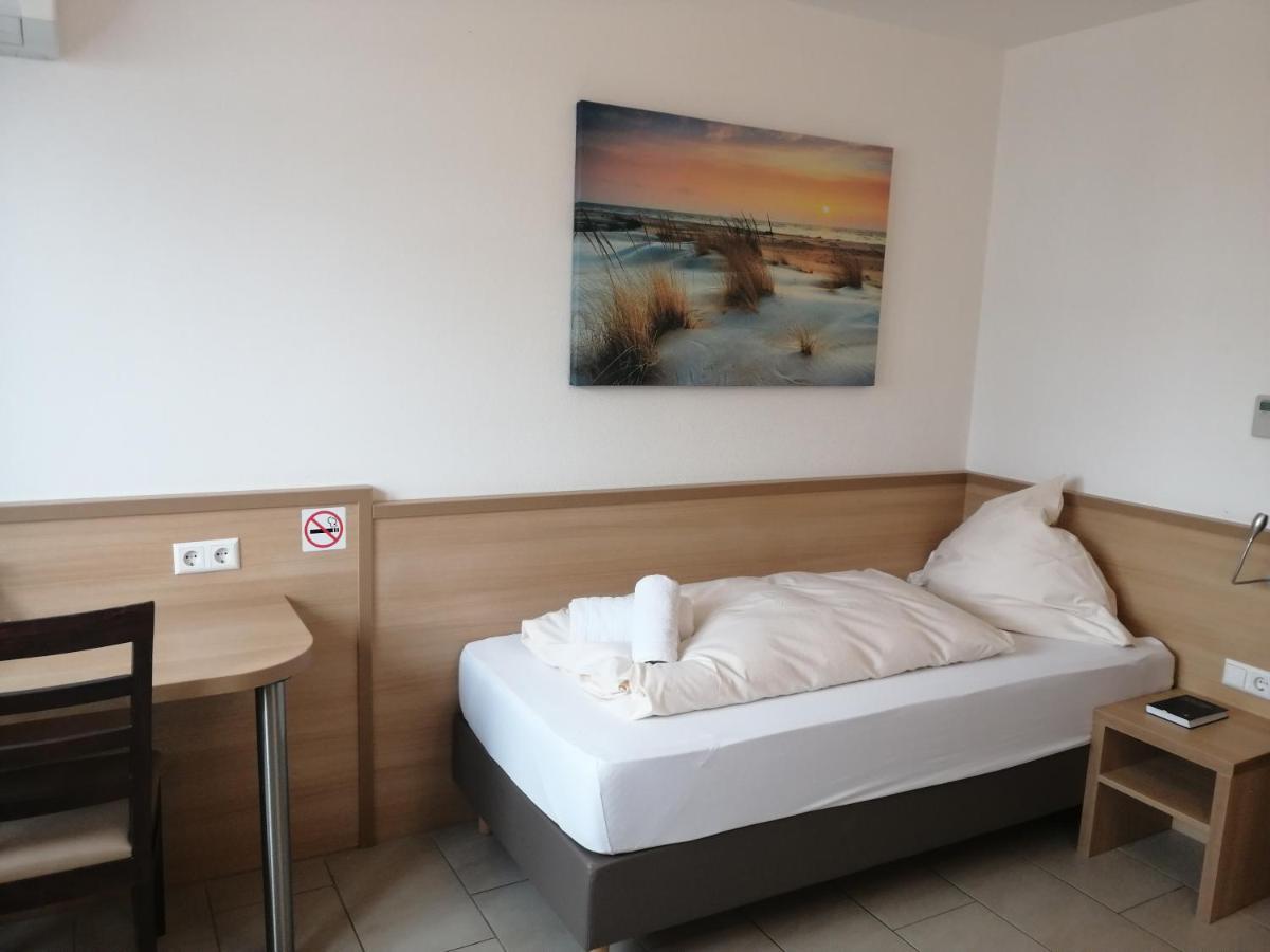 Hotel-Restaurant Zum Baeumle Suessen ภายนอก รูปภาพ