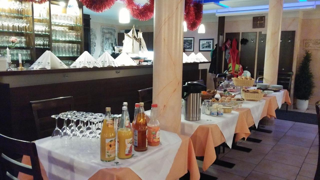 Hotel-Restaurant Zum Baeumle Suessen ภายนอก รูปภาพ
