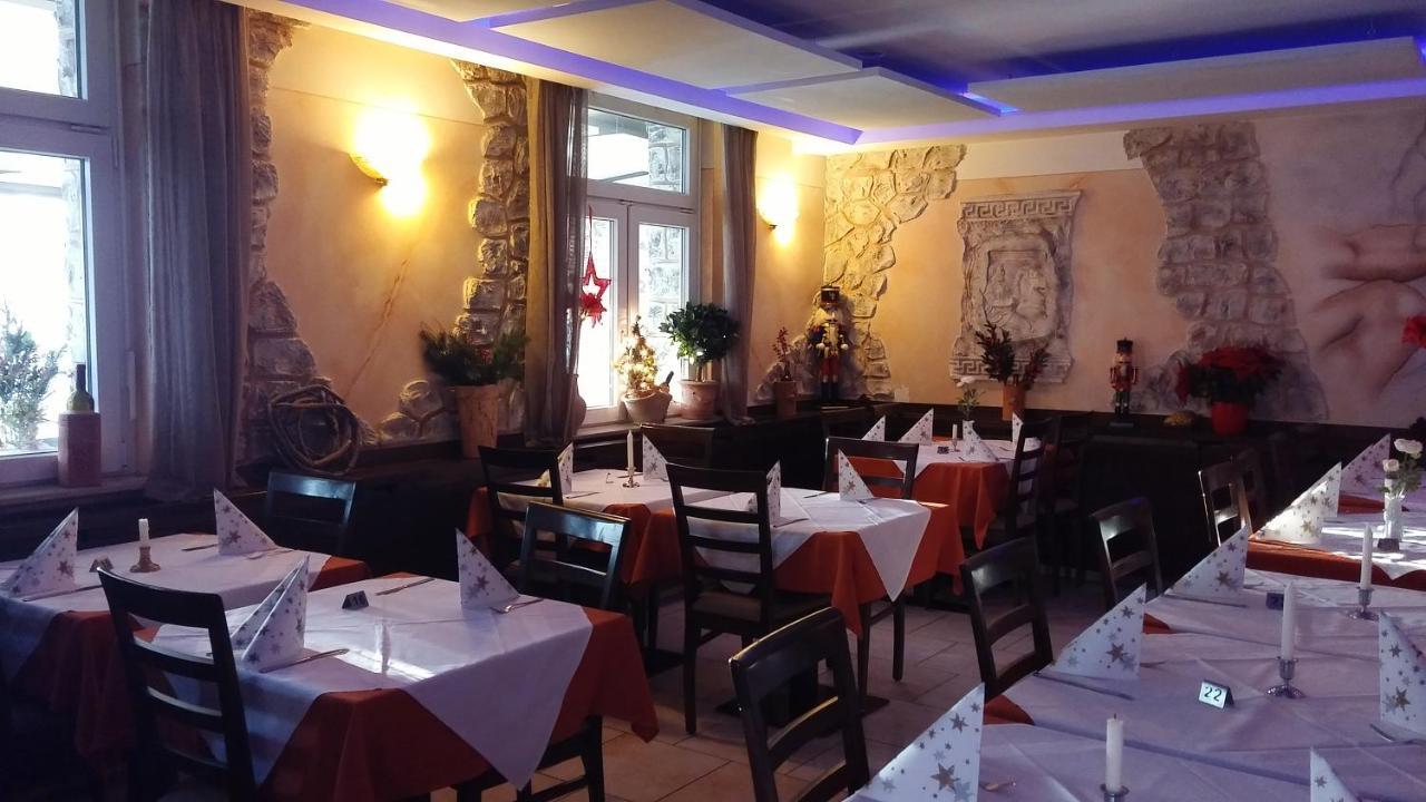 Hotel-Restaurant Zum Baeumle Suessen ภายนอก รูปภาพ