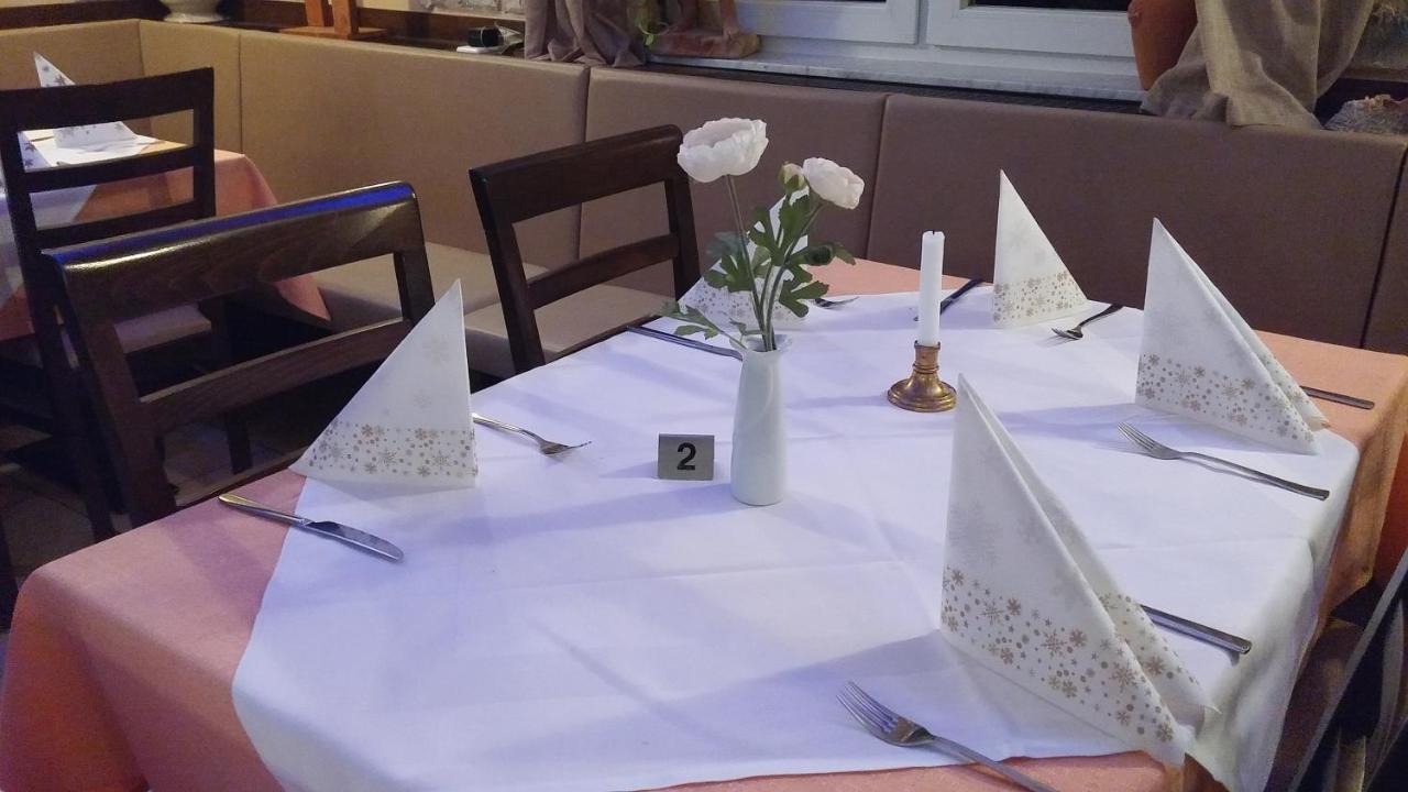 Hotel-Restaurant Zum Baeumle Suessen ภายนอก รูปภาพ